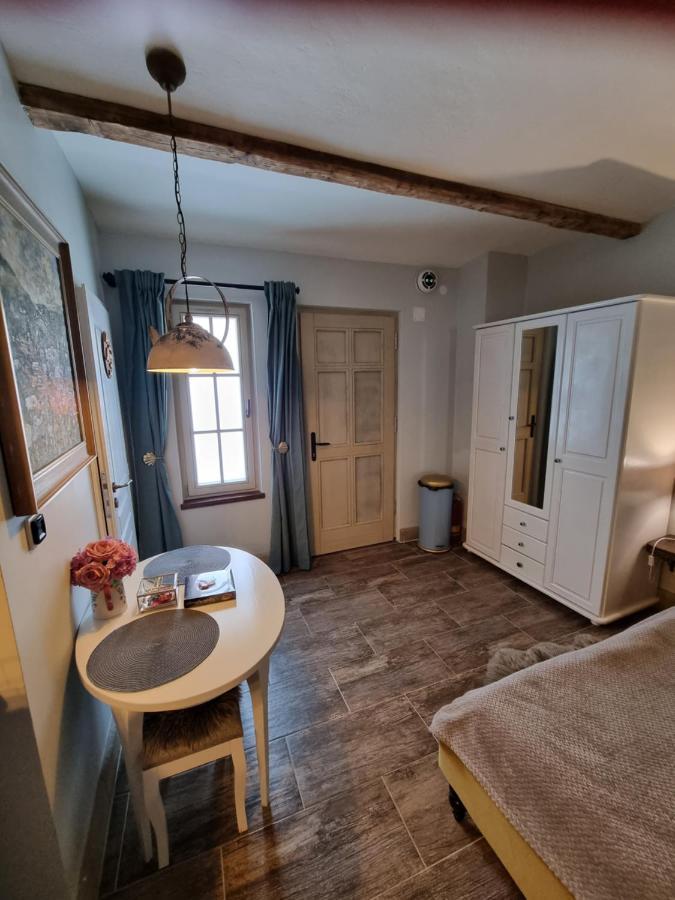 Appartamento Moment Banská Štiavnica Esterno foto
