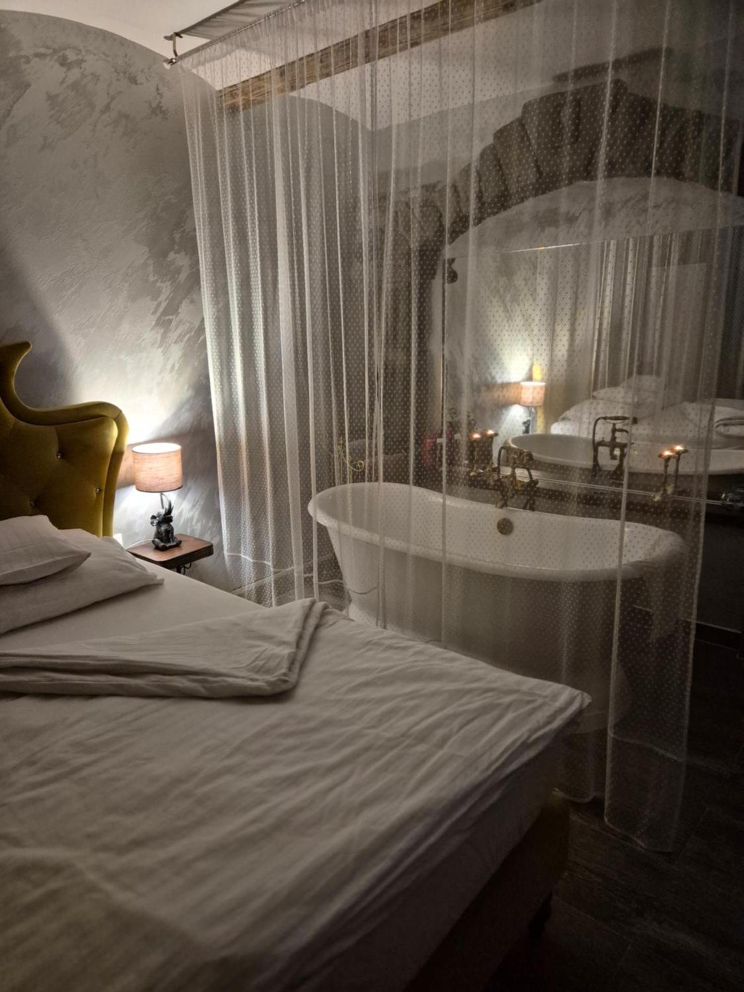 Appartamento Moment Banská Štiavnica Esterno foto